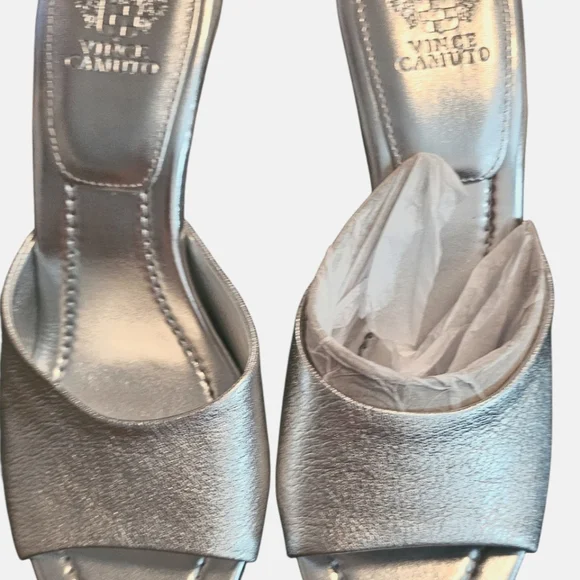 Vince Camuto - NWOT Silver Sculptural Heels - Picture 4 of 6